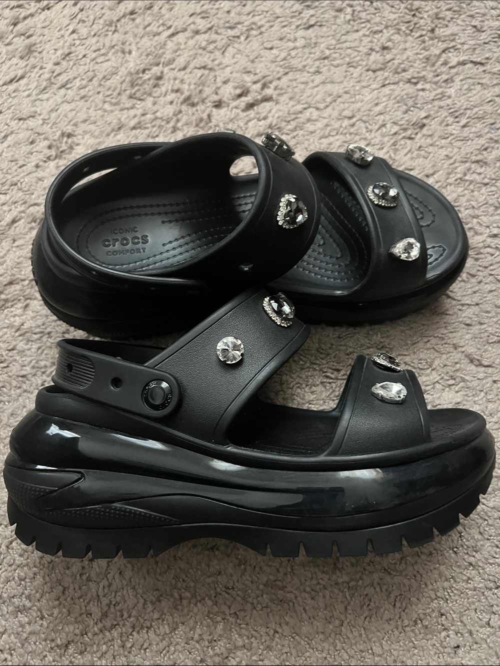 CROCS Black Mega Crush Sandal Size 10W/M8
